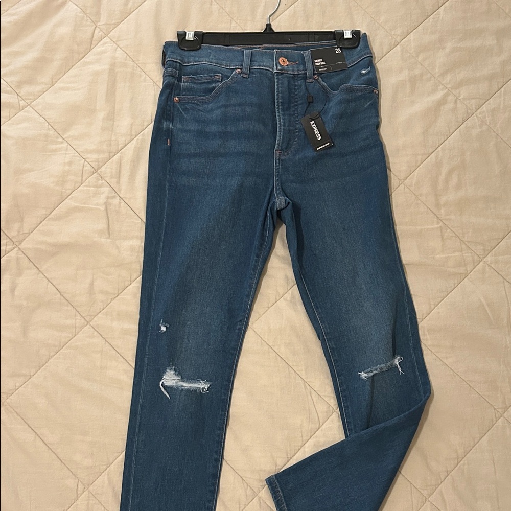 NEW Tagged Jeans Express “Skinny high rise” Denim Womens SZ 2S -$80. Asking $25!